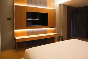Aglow Hotel Harbor Bay Batam
