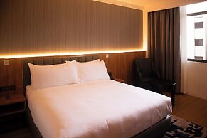 Aglow Hotel Harbor Bay Batam