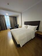 Aglow Hotel Harbor Bay Batam