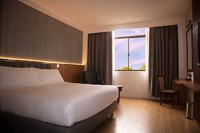 Aglow Hotel Harbor Bay Batam