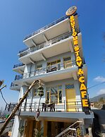 Ghar Bar Boutique Stay & Cafe