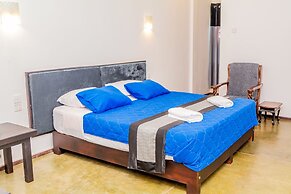 ShiCo Transit Hotel