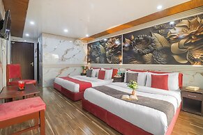 Hotel The Amar Grand