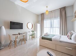 Charming Studio Escape With City View
