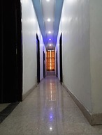 Goroomgo Metro Regency Lucknow