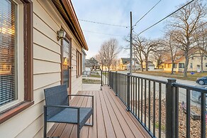 Clear Lake Vacation Rental: Walk to City Beach!