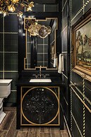 The Scotsman Hotel