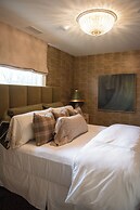 The Scotsman Hotel