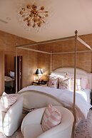 The Scotsman Hotel