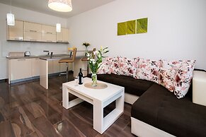 Limunada Apartments