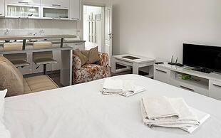 Limunada Apartments