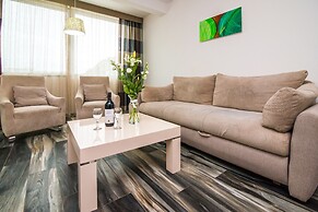 Limunada Apartments