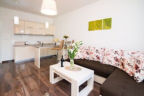 Limunada Apartments