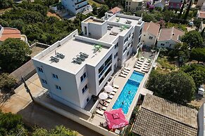 Limunada Apartments