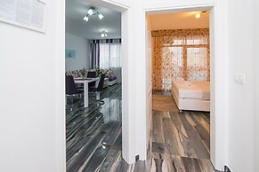 Limunada Apartments