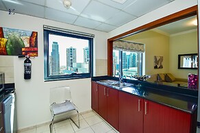 Budget 1BR Apt in Marina  -Time