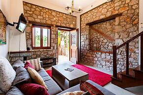 Immaculate 2-bed House in Limenaria