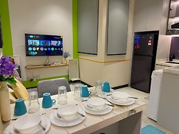 Neu Suites By Serenity Vacation Homes