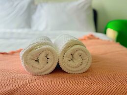 Neu Suites By Serenity Vacation Homes