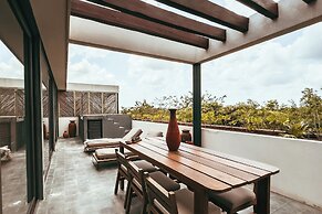 Miraluna Penthouse Tulum