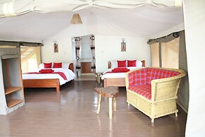 Mara Empiris Safari Camp