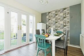Canterbury Charm, Spacious 4 Bed House