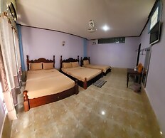 Vang Vieng Green Hotel