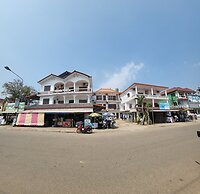 Vang Vieng Green Hotel