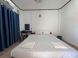 Vang Vieng Green Hotel