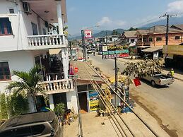 Vang Vieng Green Hotel