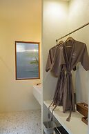 Mamori House at Koh Larn