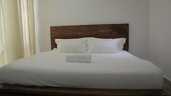 Commonlens Hotel