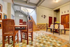 Hotel O Homestay Joglo Dephis Syariah