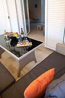 Avres Apartments