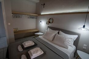Avres Apartments