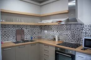 Avres Apartments