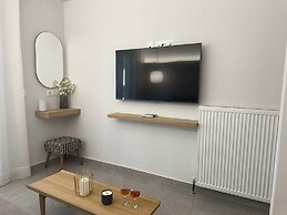 Avres Apartments