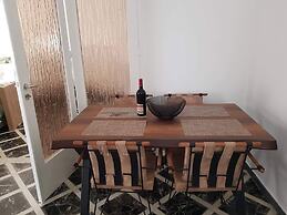 Avres Apartments