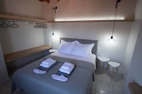 Avres Apartments