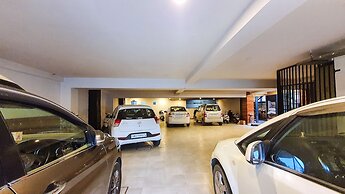 Aura Rooms