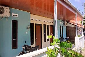 Hotel O Ayna Kost Syariah