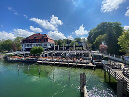 Strandhotel Berg