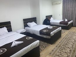 Panorama 3 Pyramids View Inn