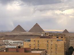 Panorama 3 Pyramids View Inn