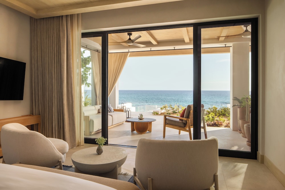Four Seasons Resort Cabo Del Sol