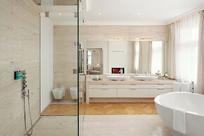 R16 Residences Prague