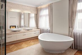 R16 Residences Prague