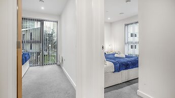 2 Bed Apt Sleeps 7 - Arcade Machine, Wifi, Central