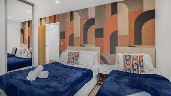 2 Bed Apt Sleeps 7 - Arcade Machine, Wifi, Central