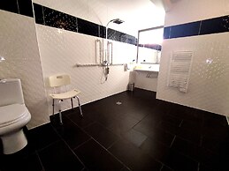 Contact Hotel B&G